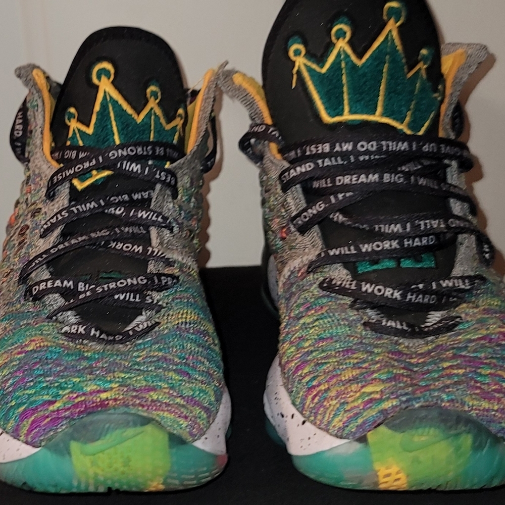 Shoes